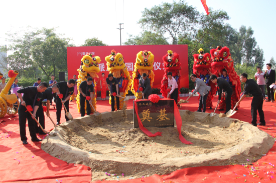 �����Ŵ�